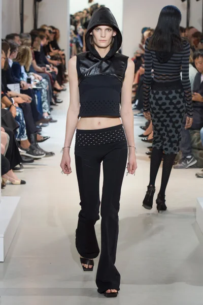 Look 22